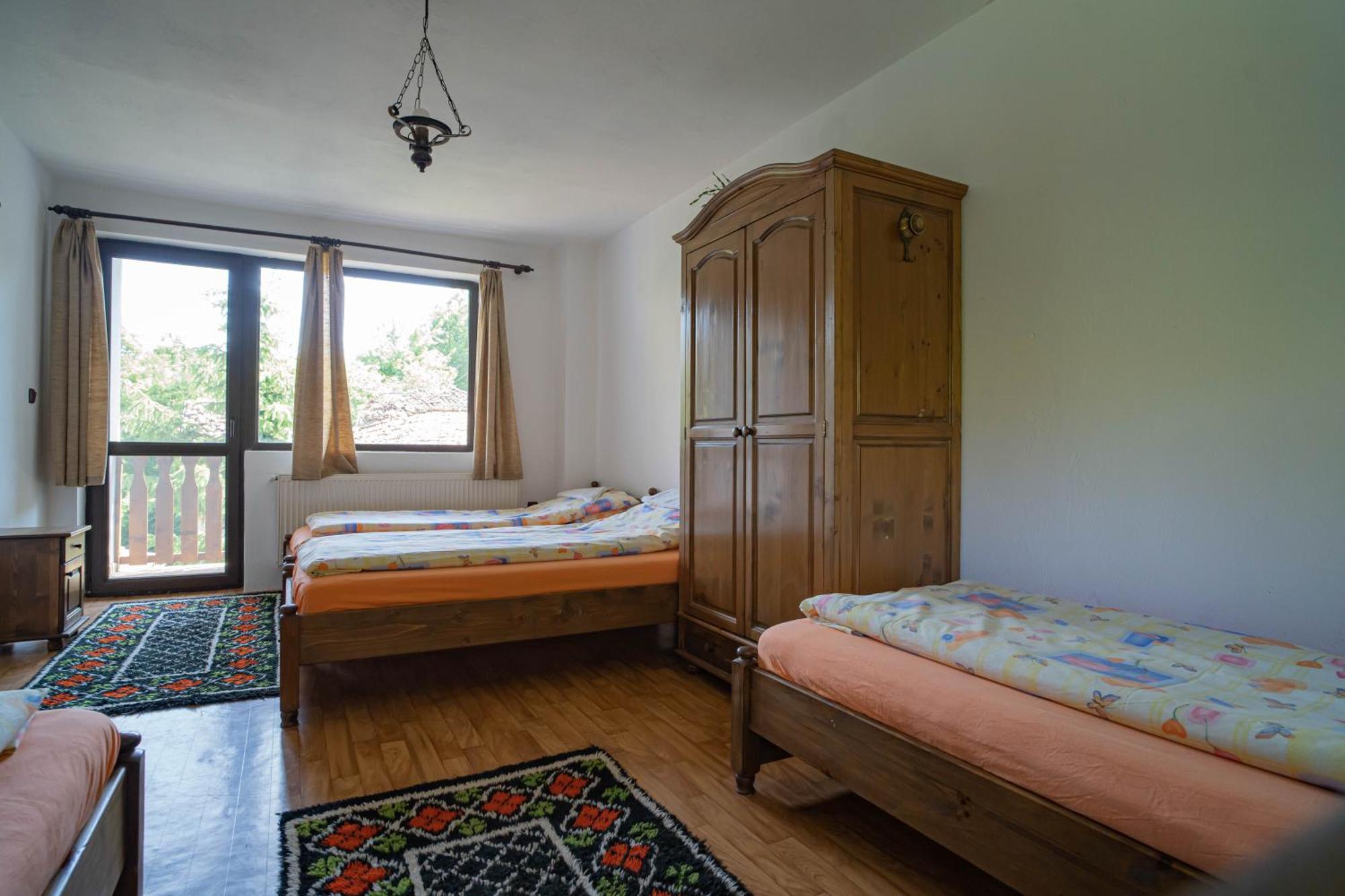 Hotel Neda'S House Cherven  Esterno foto